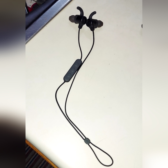 Two Pairs of Skullcandy Jib+ Active Wireless In-Ear Earbud - Black - Picture 6 of 7